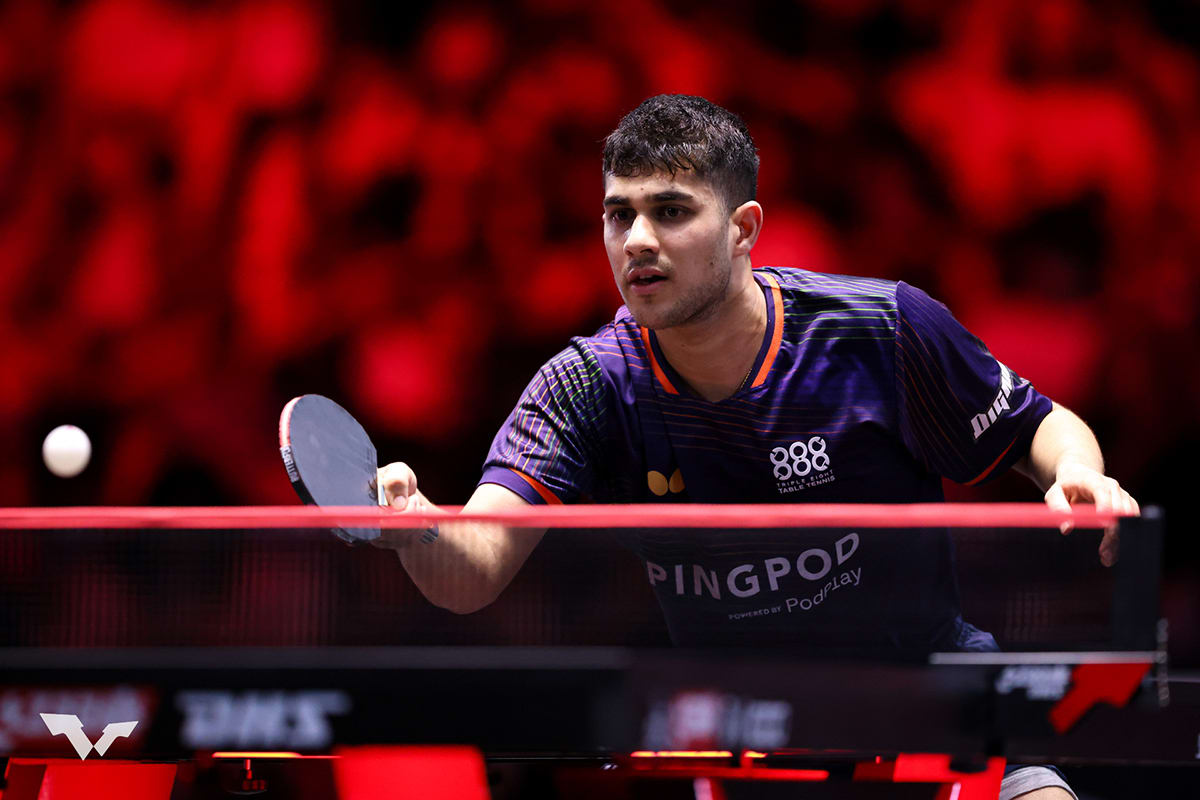 Jinsiy aloqaga majburlangan busty ayol